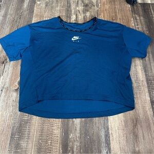 Nike Women's Blue Drifit Short Sleeve Cropped Tee Sz L
